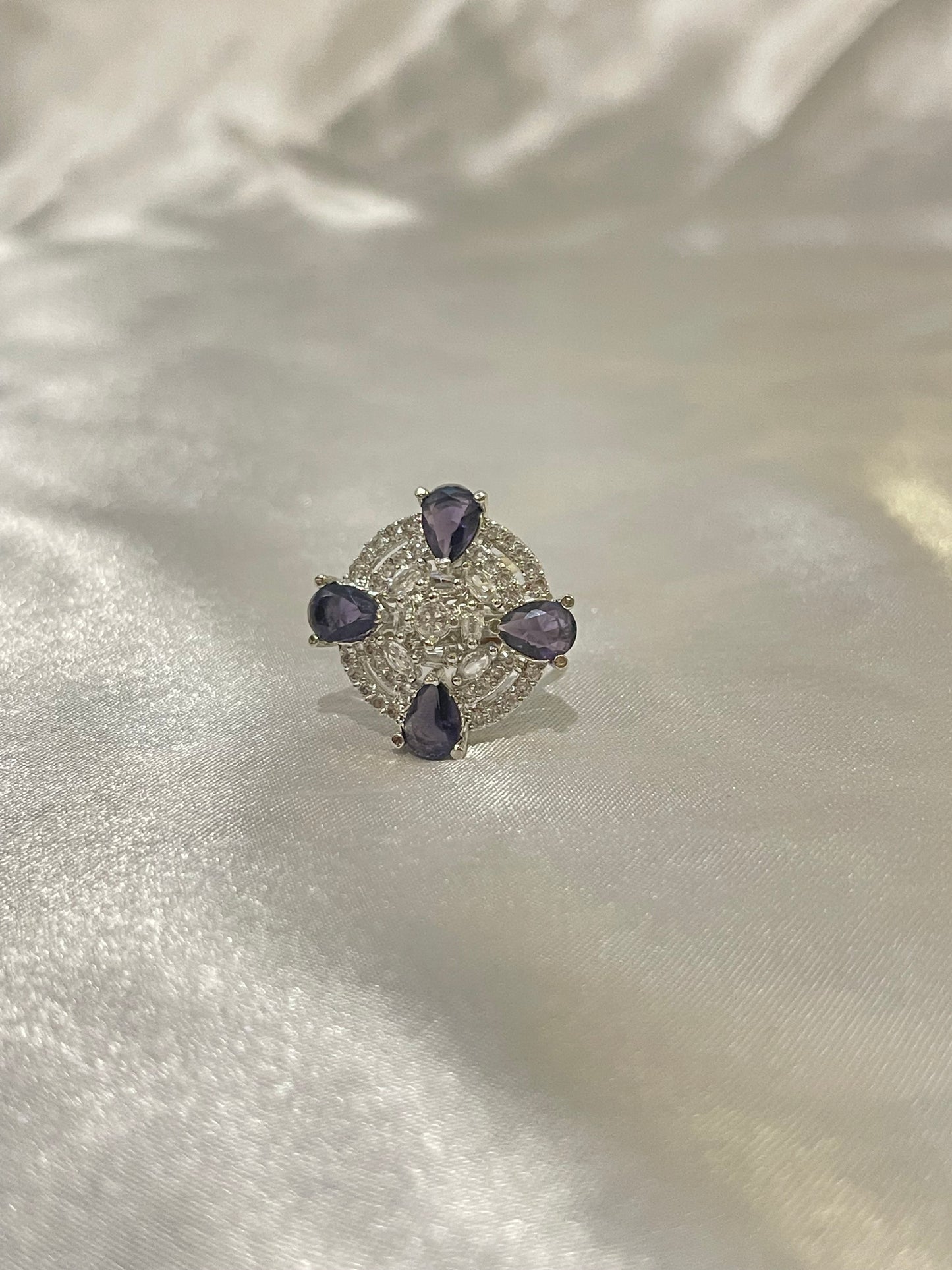 Hiba Ring