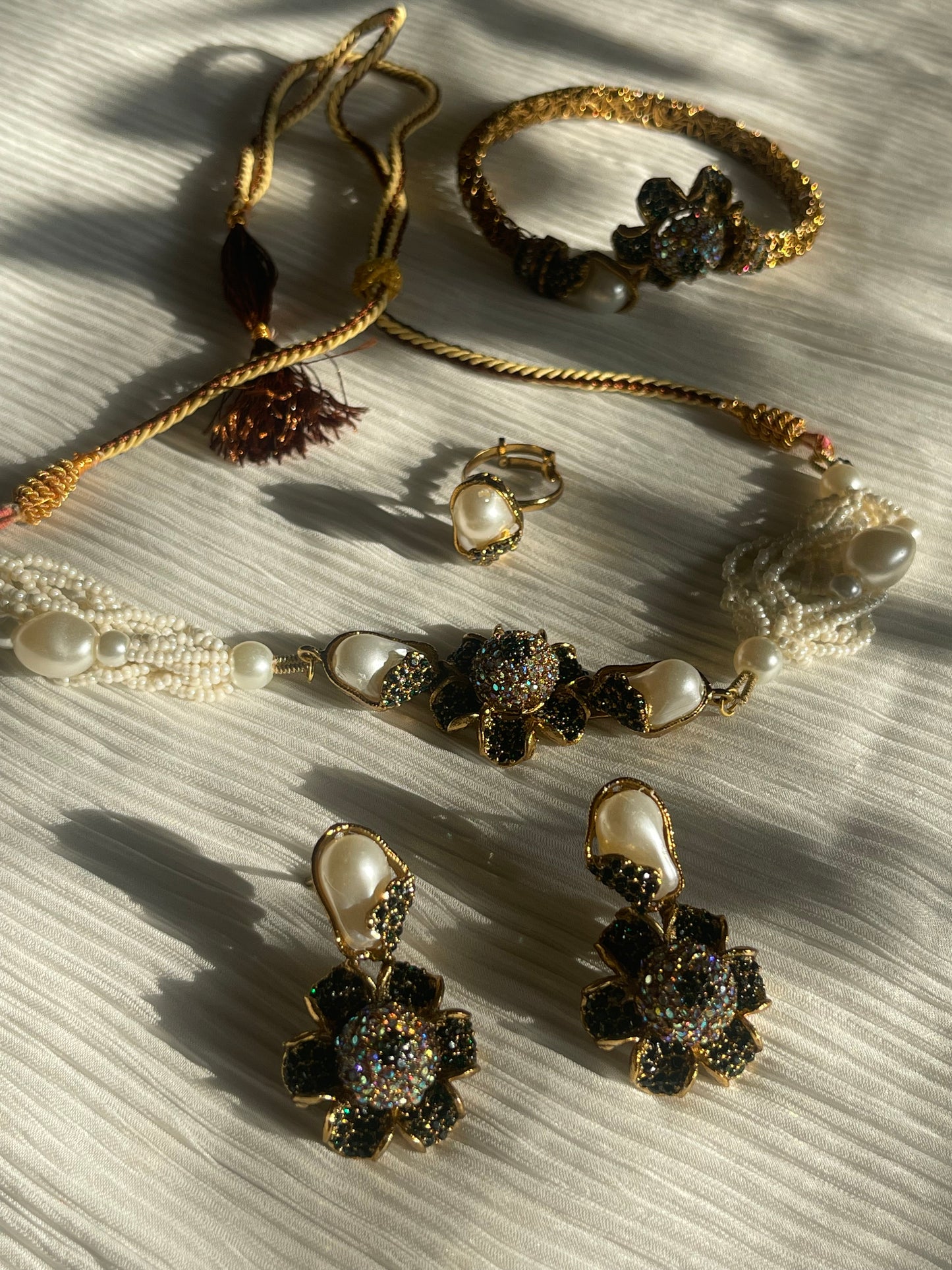 The Pearl and Emerald Affair
