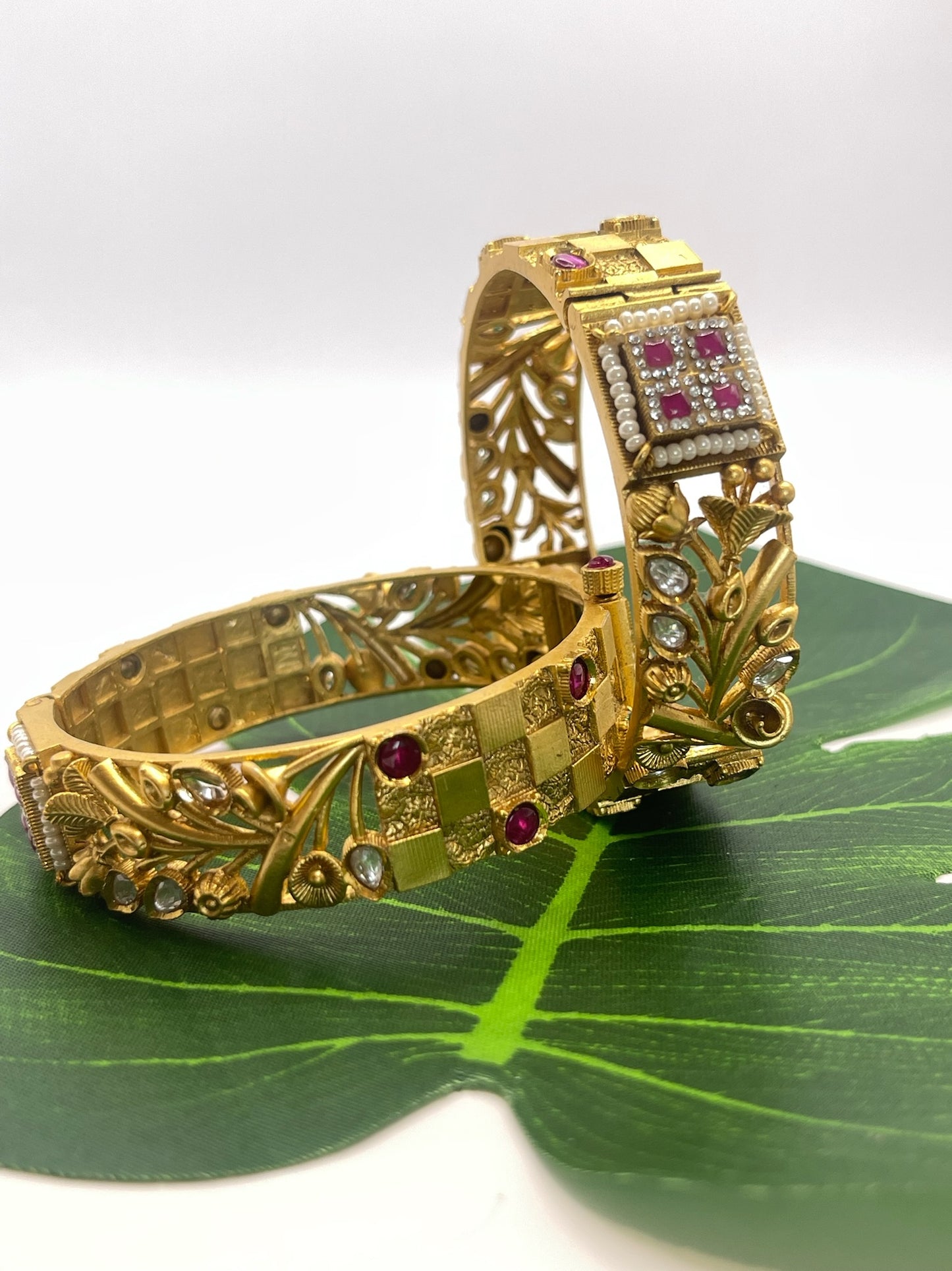 Golden Majesty Bangles