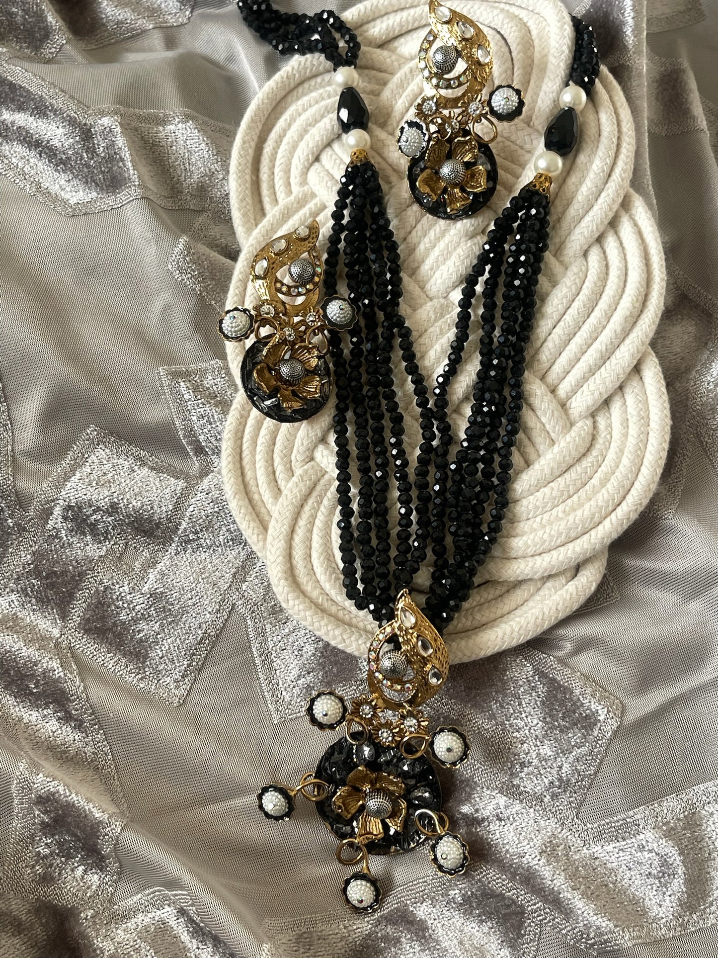 Midnight Royale Necklace Set