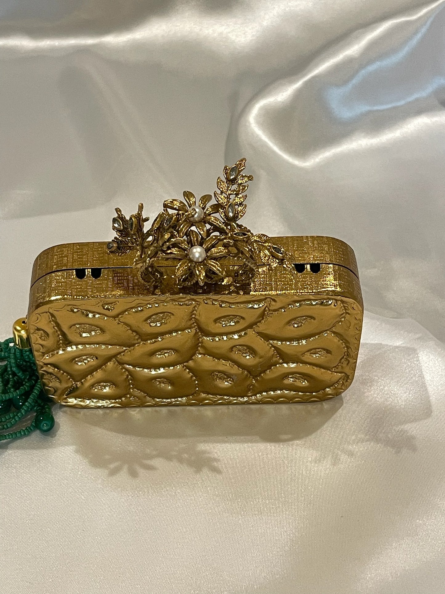 Emerald Luxe Regal Clutch
