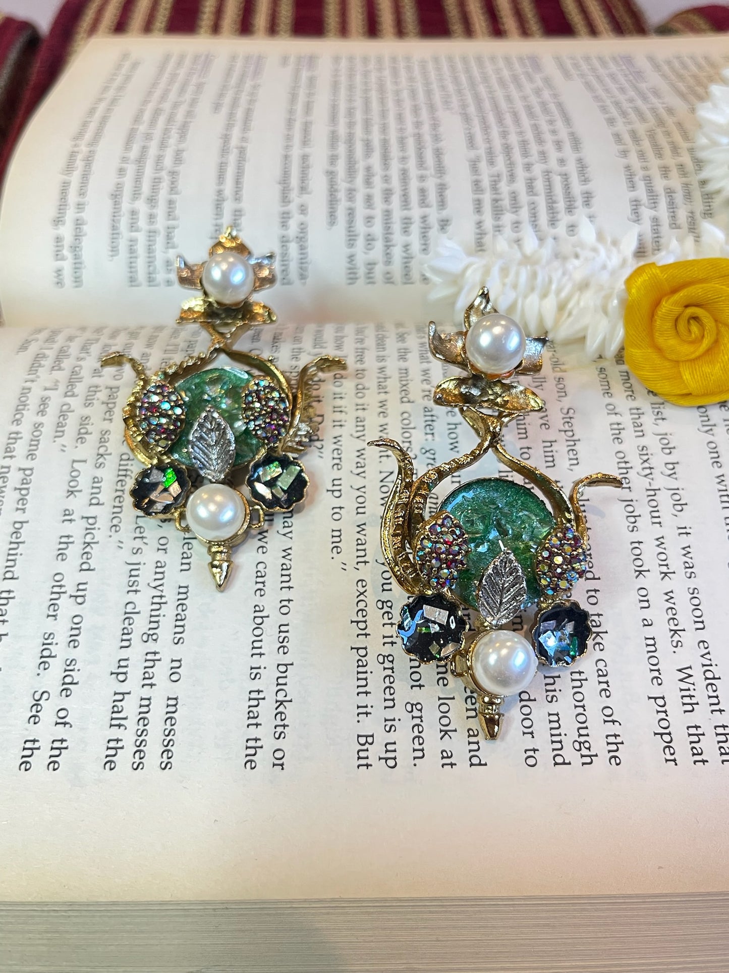 Mehrunisa Jhumkay – A Royal Emblem of Eid Elegance