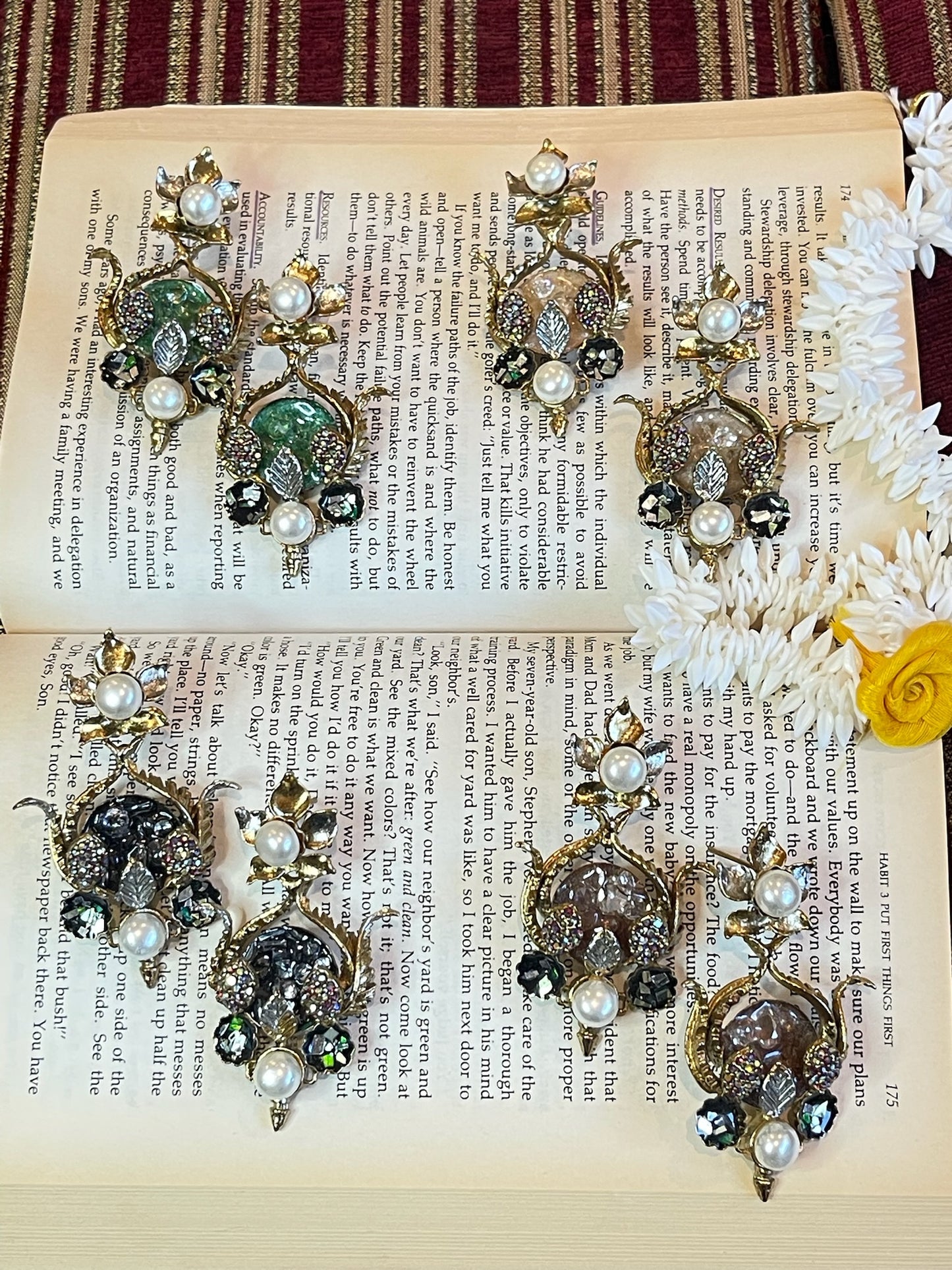 Mehrunisa Jhumkay – A Royal Emblem of Eid Elegance