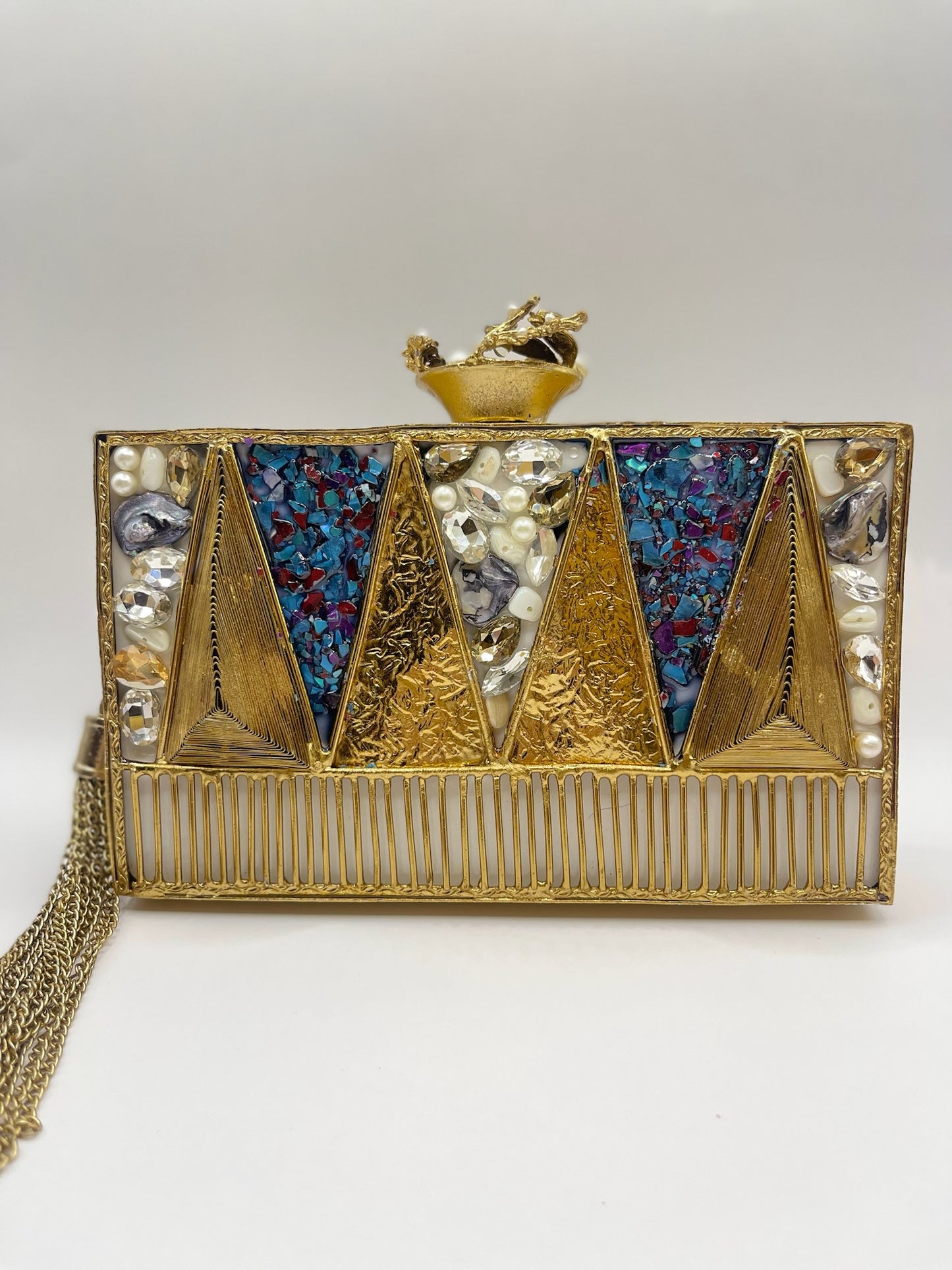 Majestic Celestial Clutch