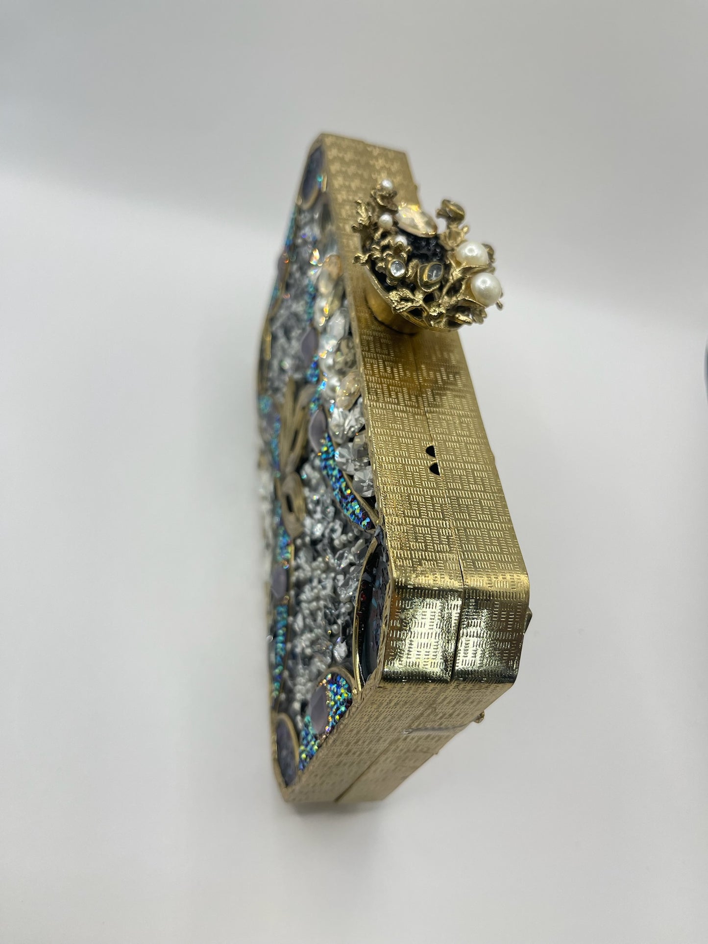 Ethereal Pearl Noir Clutch