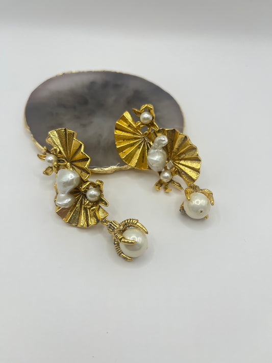Golden Ripple Pearls