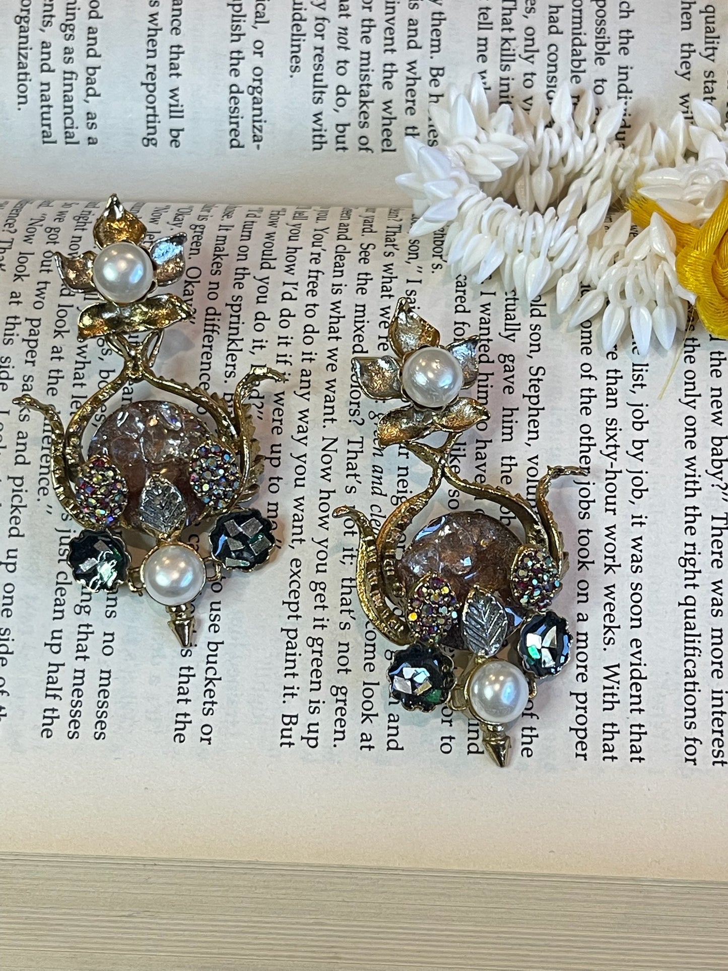 Mehrunisa Jhumkay – A Royal Emblem of Eid Elegance